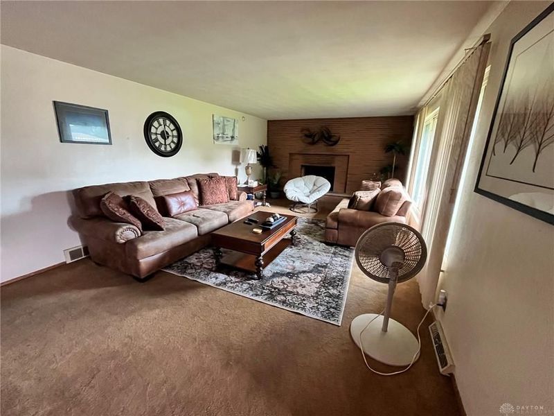 4992 Aquilla Drive, Dayton, OH 45415 Photo 2