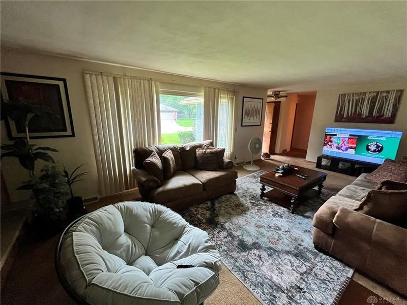 4992 Aquilla Drive, Dayton, OH 45415 Photo 3