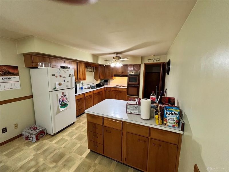 4992 Aquilla Drive, Dayton, OH 45415 Photo 8