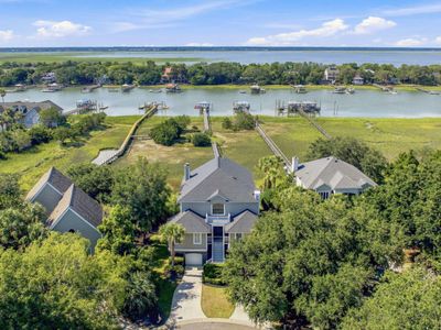 8 Ensign Court, Isle of Palms, SC 29451