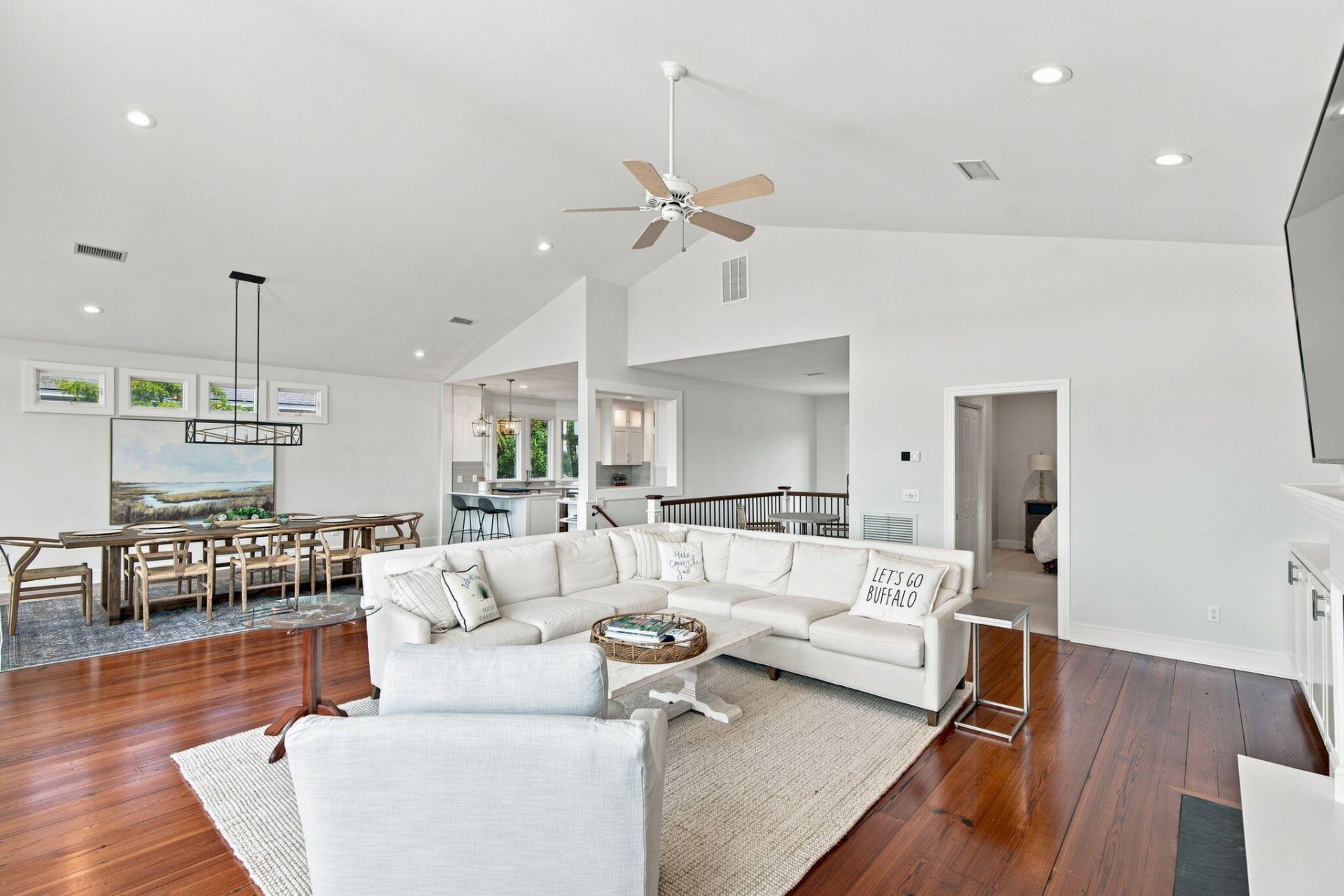 8 Ensign Court Photo 31