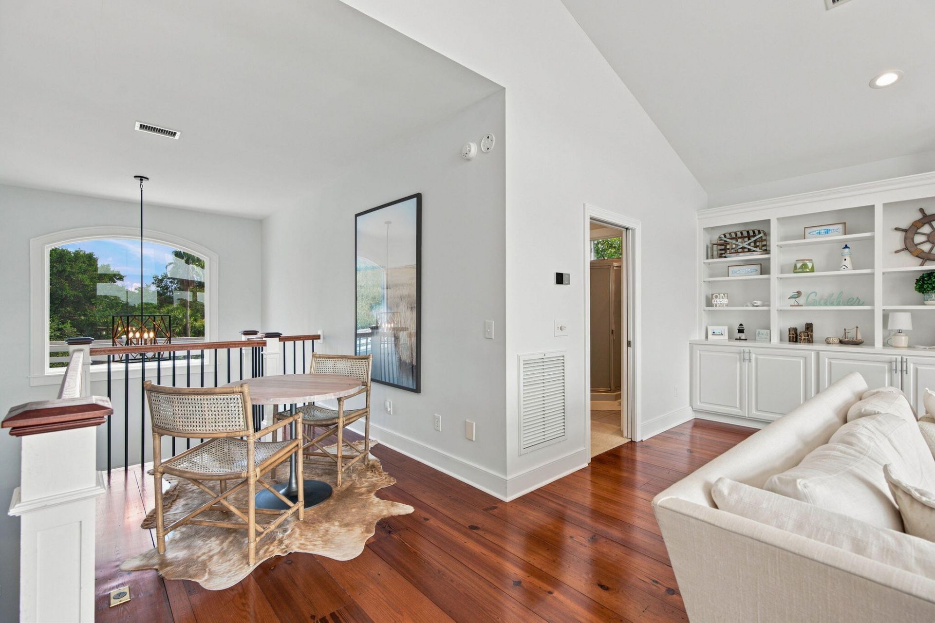 8 Ensign Court Photo 40