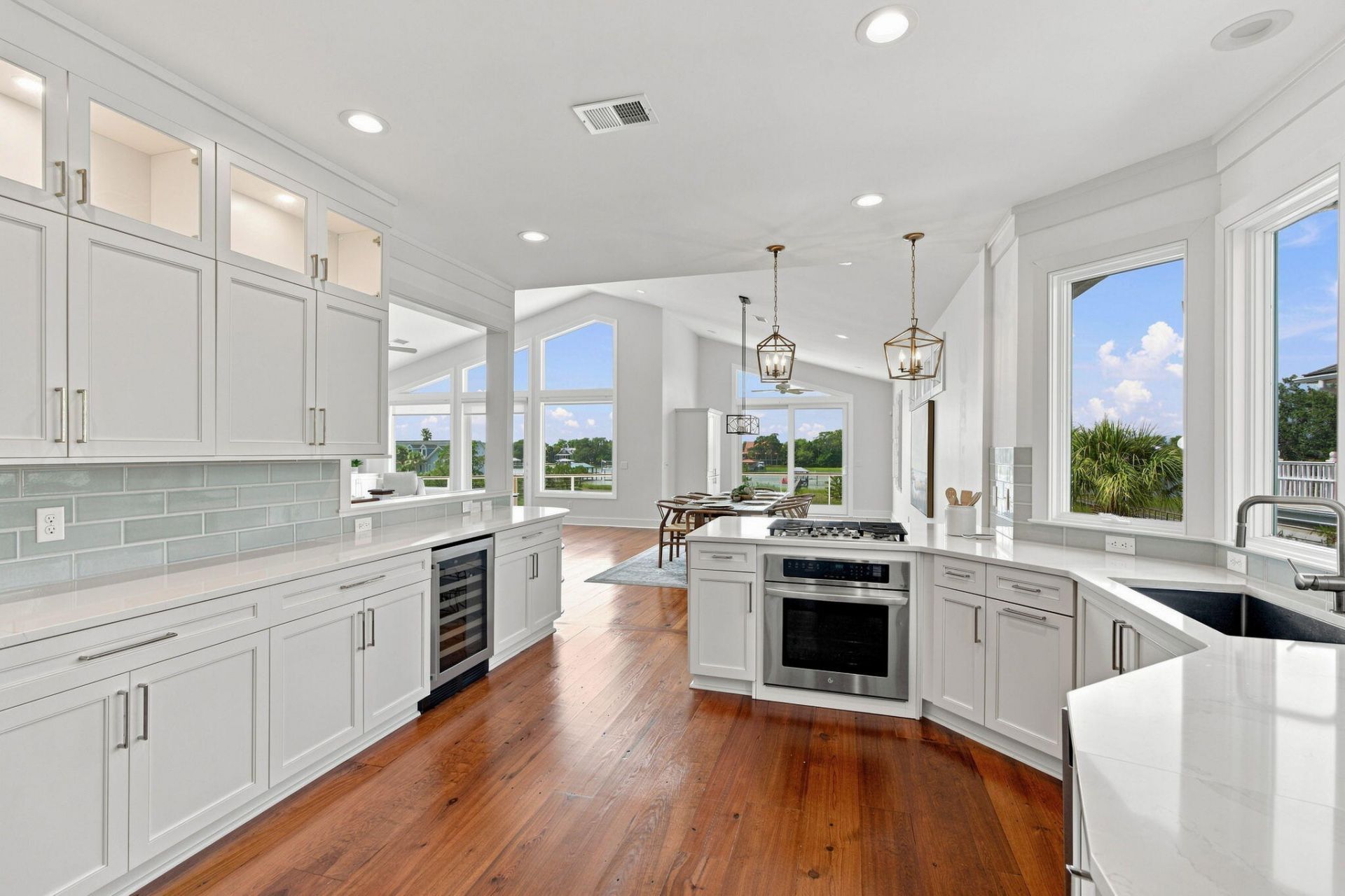 8 Ensign Court Photo 41