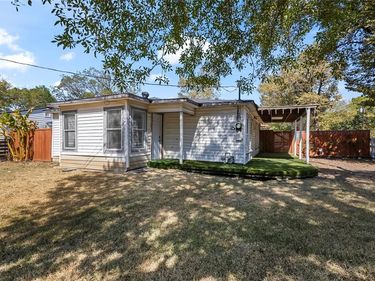 736 Angus, Dallas, TX 75217