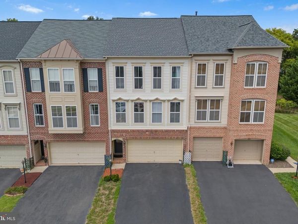 9107 RIBBON FALLS LOOP, BRISTOW, VA 20136