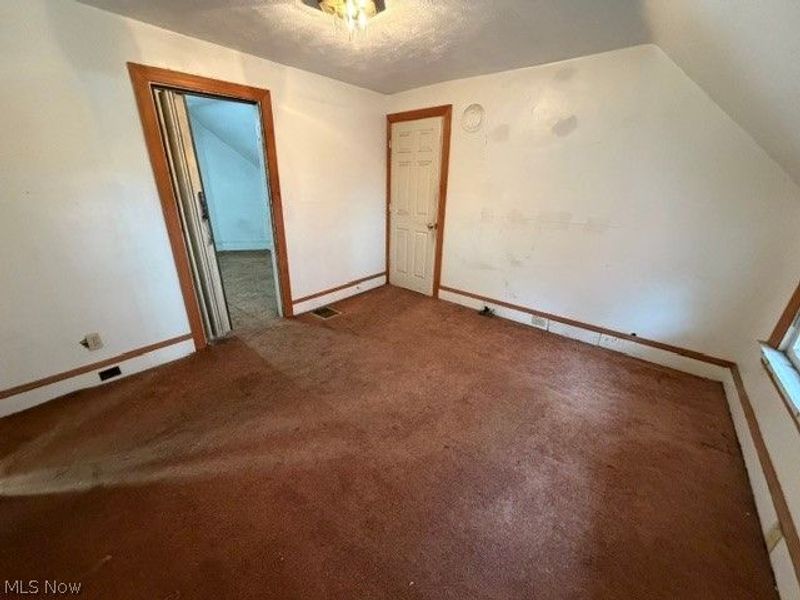 7311 Montgomery Avenue, Cleveland, OH 44104 Photo 13