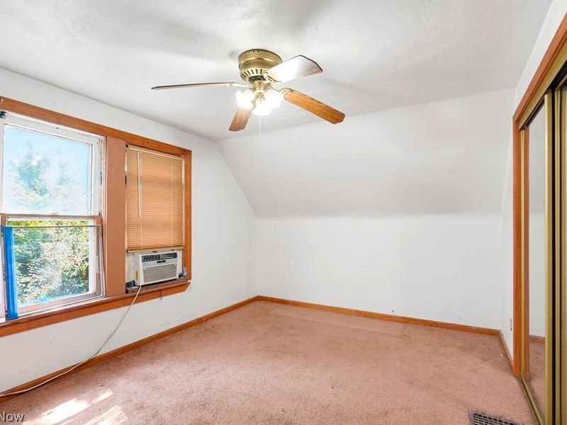 7311 Montgomery Avenue, Cleveland, OH 44104 Photo 15