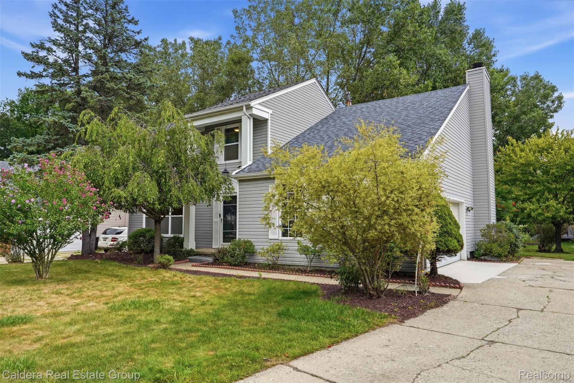 1753 Dawncrest Drive, West Bloomfield Township, Mi 48324 Main Photo