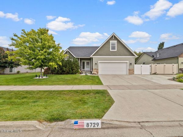 8729 N Boysenberry Loop , Hayden, ID 83835