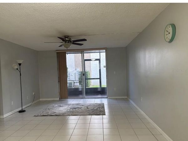 810 OAKGROVE DRIVE , Unit 175, BRANDON, FL 33510