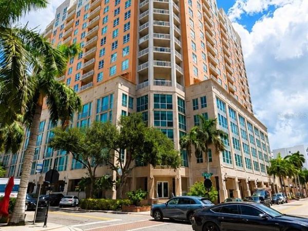 1350 MAIN STREET , Unit 700, SARASOTA, FL 34236