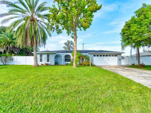 1026 LAKE AVENUE , EDGEWATER, FL 32132