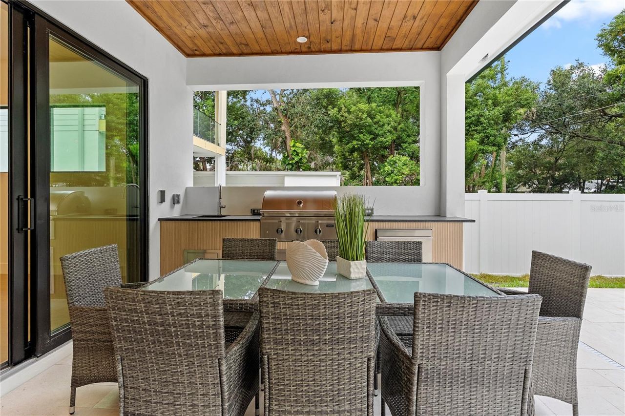 2931 Helen Avenue, Orlando, FL 32804 Photo