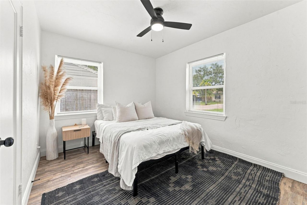240 42nd Avenue Ne, Saint Petersburg, FL 33703 Photo