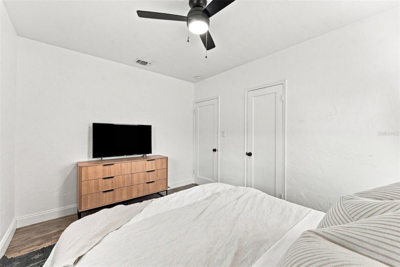 240 42nd Avenue Ne, Saint Petersburg, FL 33703 Photo