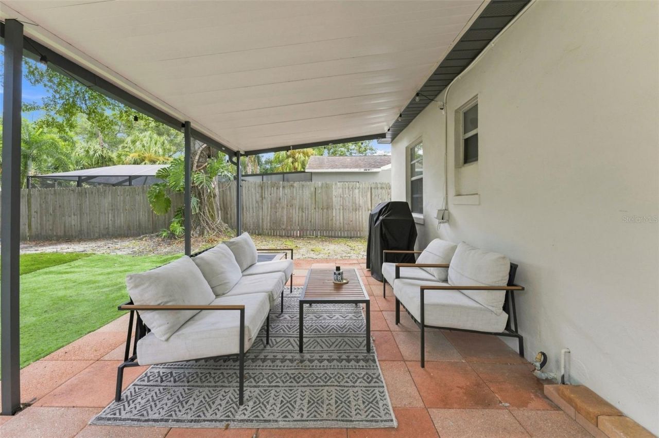 240 42nd Avenue Ne, Saint Petersburg, FL 33703 Photo