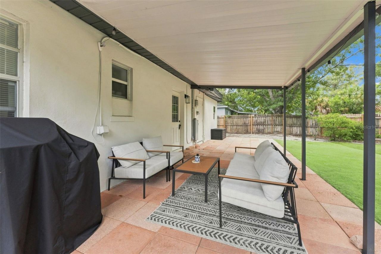 240 42nd Avenue Ne, Saint Petersburg, FL 33703 Photo