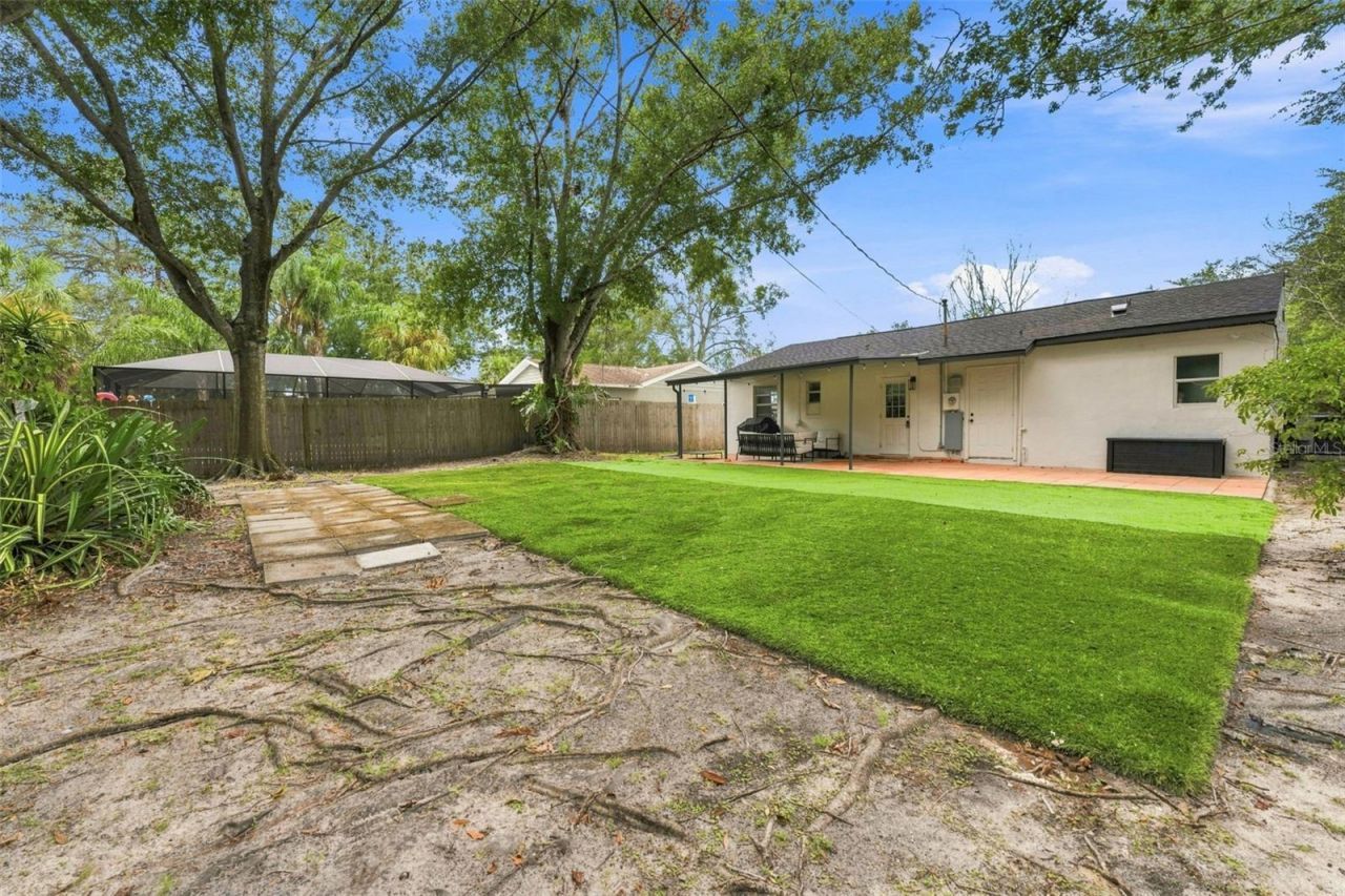 240 42nd Avenue Ne, Saint Petersburg, FL 33703 Photo