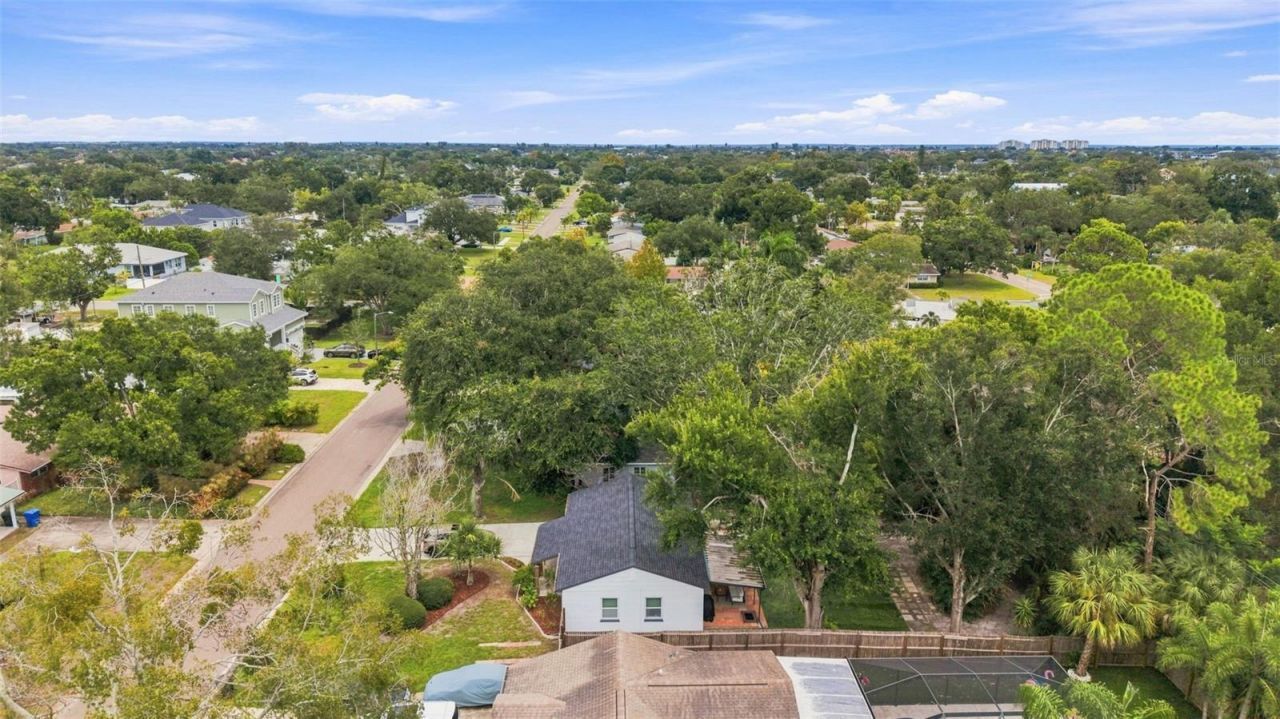 240 42nd Avenue Ne, Saint Petersburg, FL 33703 Photo