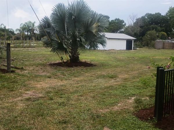 207 BROOKS ROAD, FROSTPROOF, FL 33843