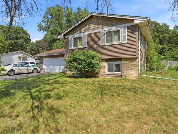 6515 Fridley Street NE, Fridley, MN 55432