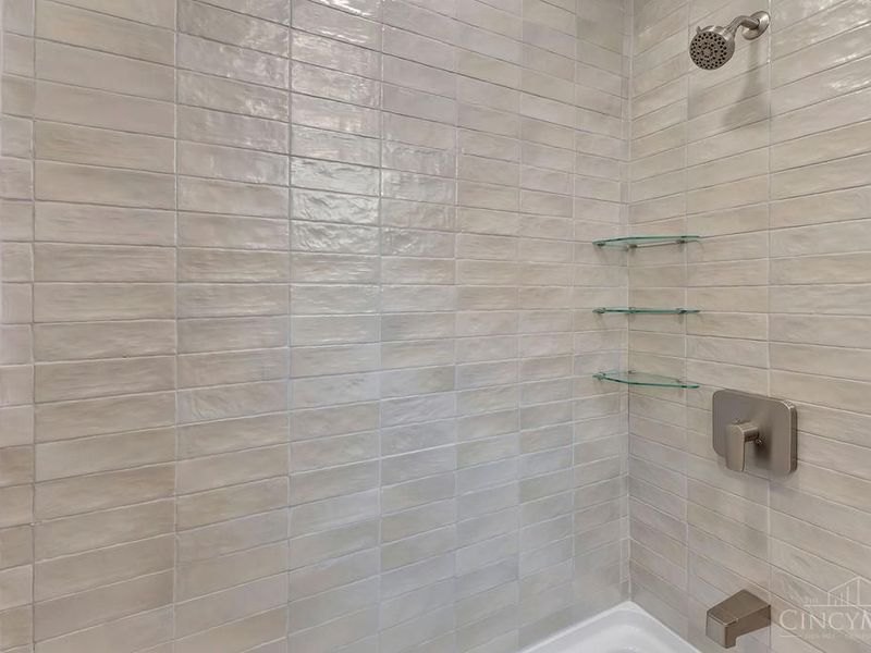 253 Ohio Avenue, Cincinnati, OH 45215 Photo 20
