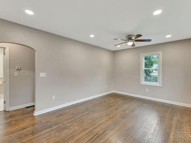 253 Ohio Avenue, Cincinnati, OH 45215 Photo 7