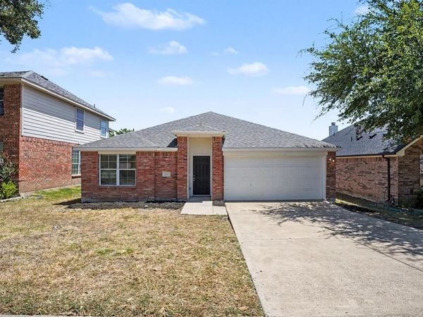 2640 Pioneer Bluffs Road, Balch Springs, TX 75181