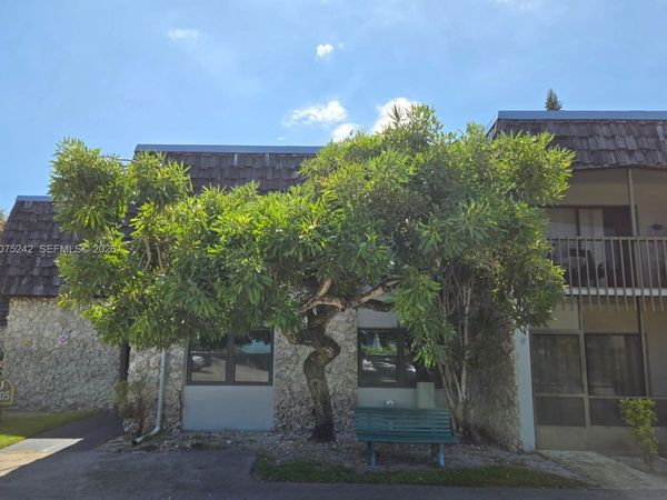 3105 Oakland Shores Dr , Unit J101, Oakland Park, FL 33309