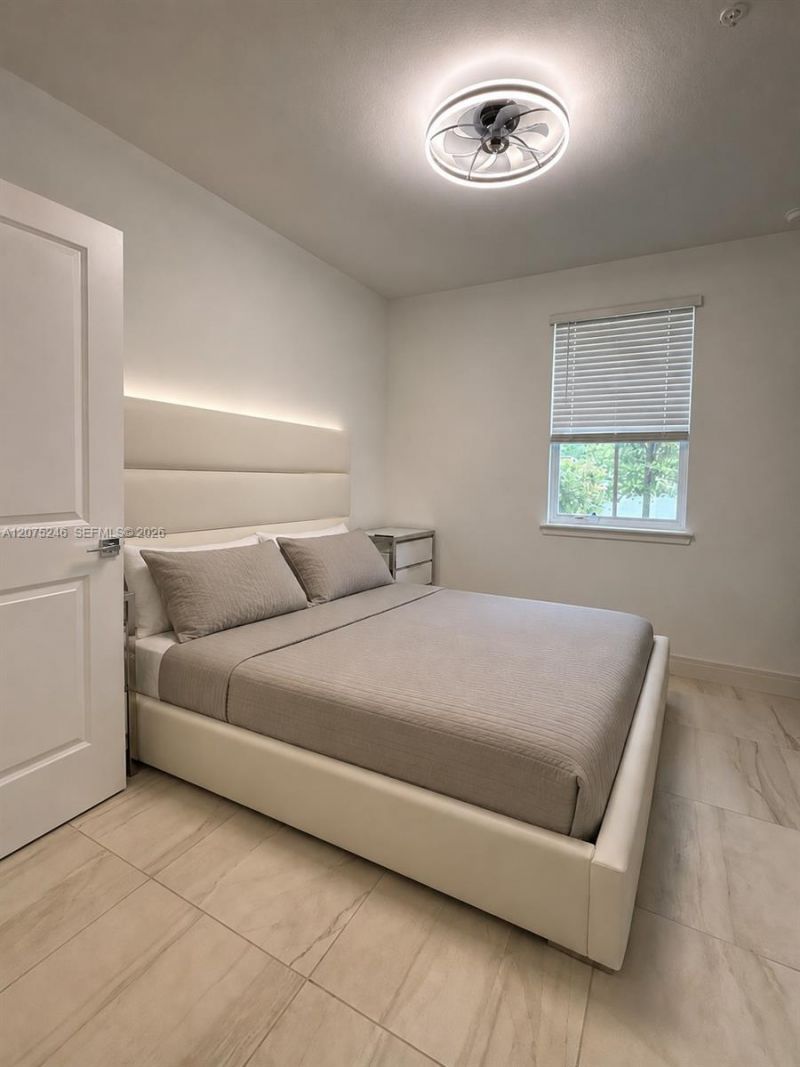 181 SW 170th Ave , Pembroke Pines, FL 33027 Photo