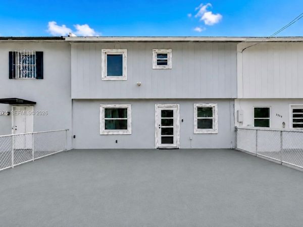 19137 NW 47th Ave , Miami Gardens, FL 33055