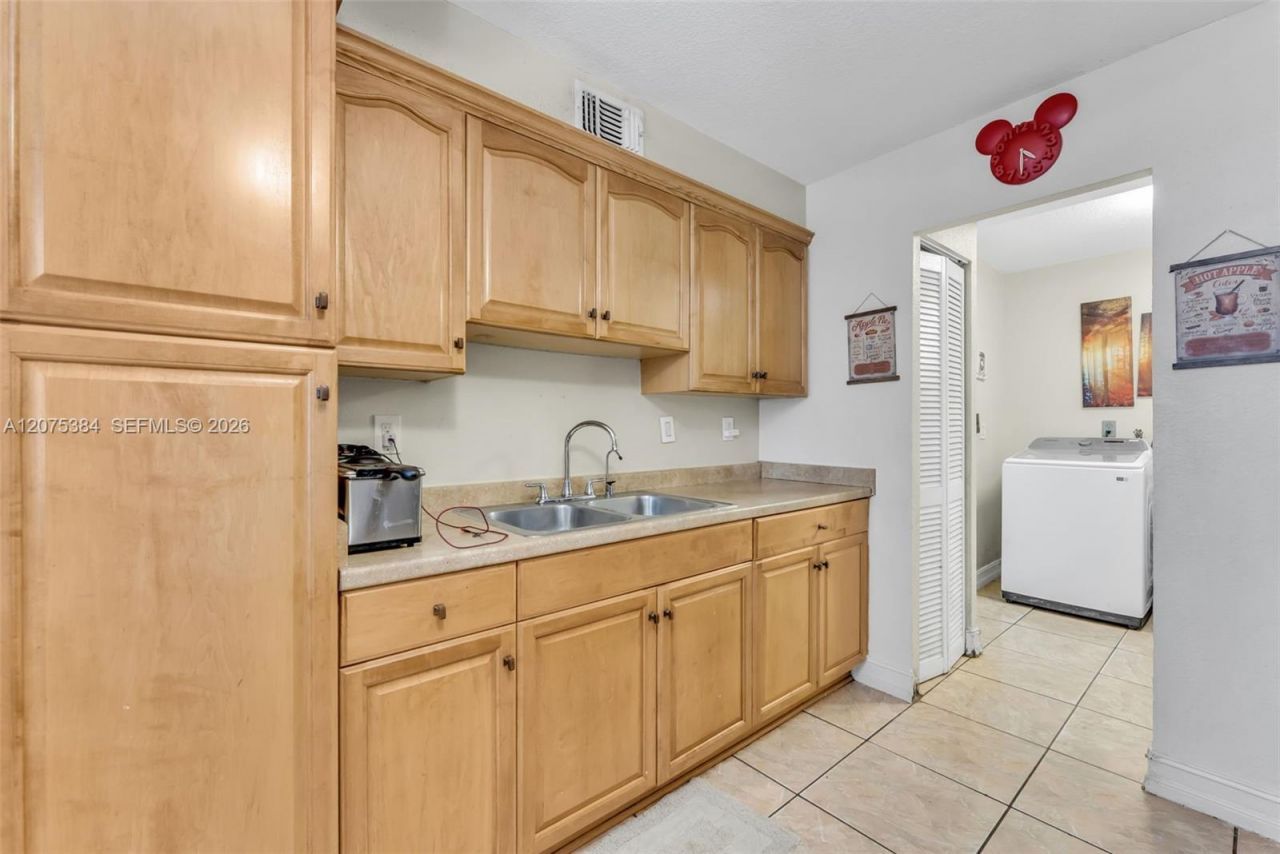 19137 NW 47th Ave , Miami Gardens, FL 33055 Photo