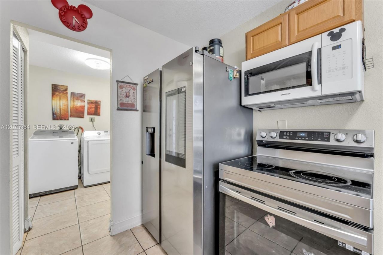 19137 NW 47th Ave , Miami Gardens, FL 33055 Photo