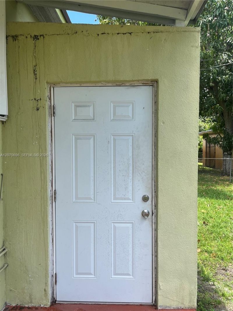 1851 NW 51st Ter , Miami, FL 33142 Photo