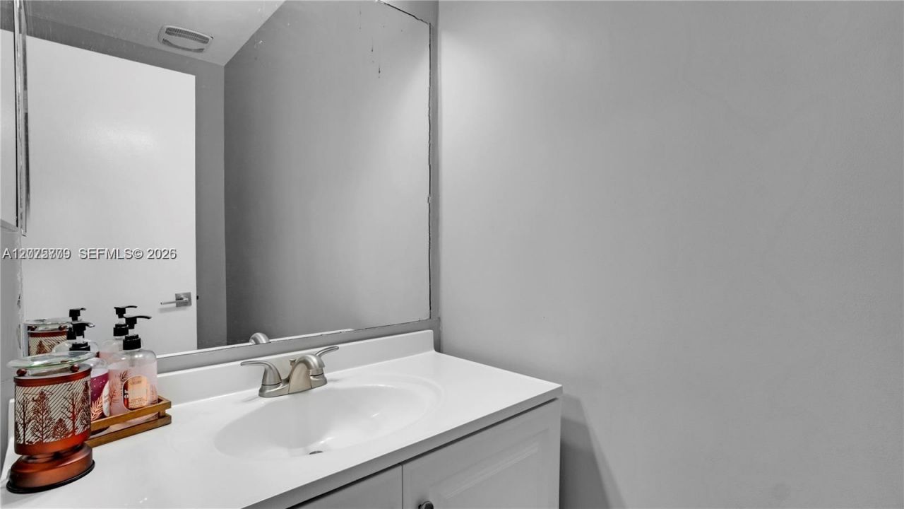 7025 W 3rd Ct , Hialeah, FL 33014 Photo