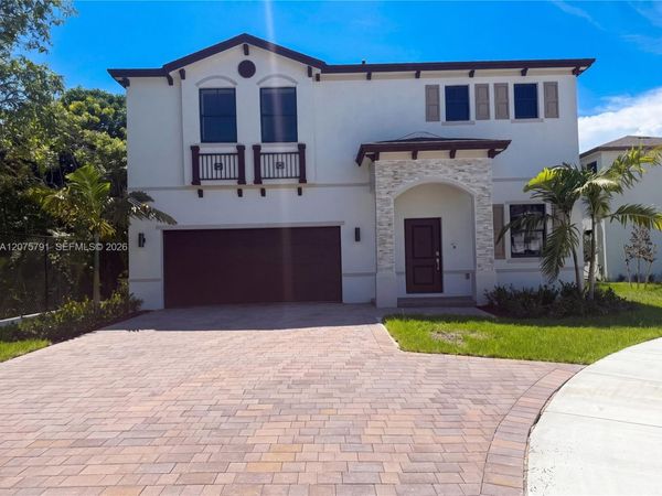 13020 SW 221st St , Goulds, FL 33170