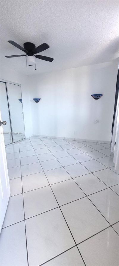 2450 NE 135th St , Unit 206, North Miami, FL 33181 Photo