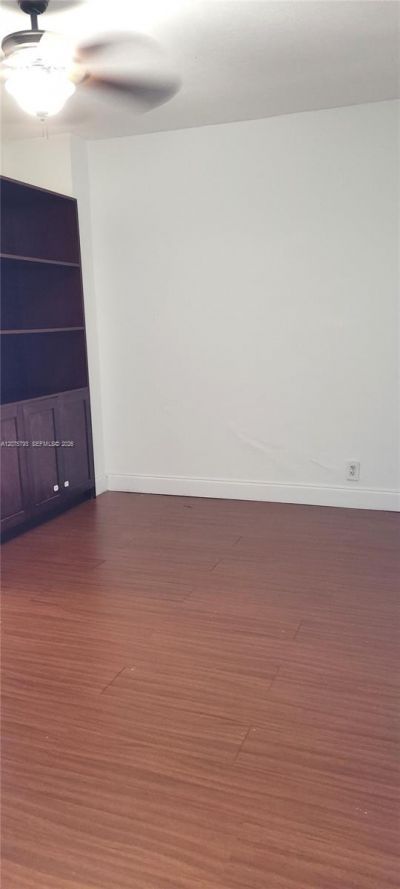 2450 NE 135th St , Unit 206, North Miami, FL 33181 Photo