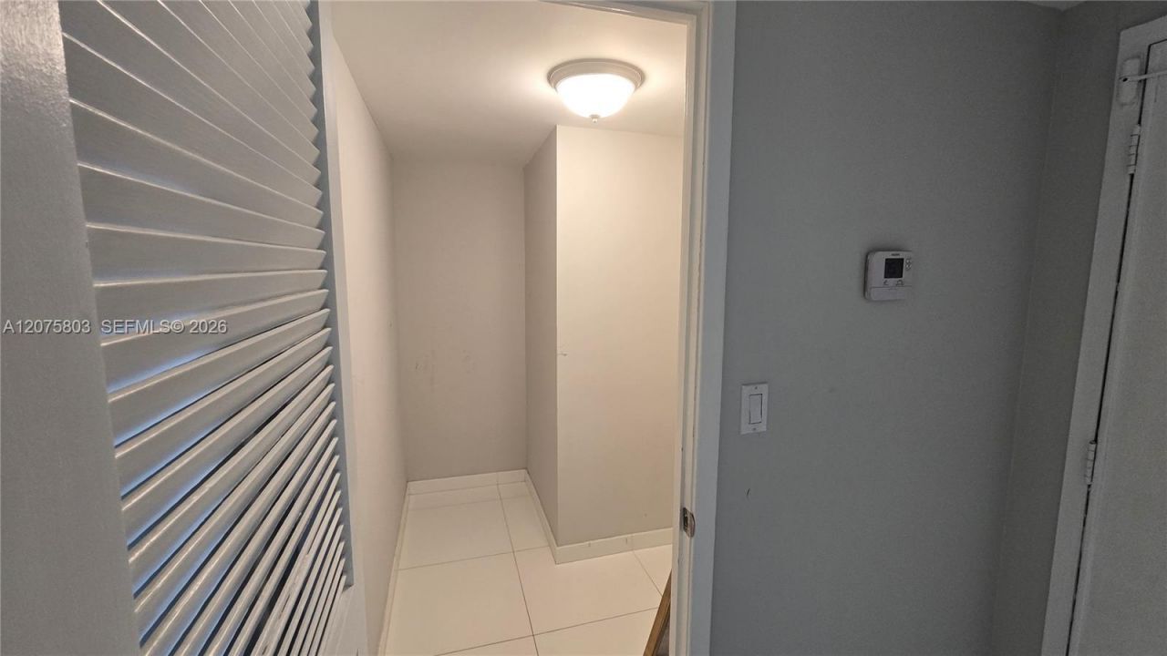 2500 Parkview Dr , Unit 2317, Hallandale Beach, FL 33009 Photo