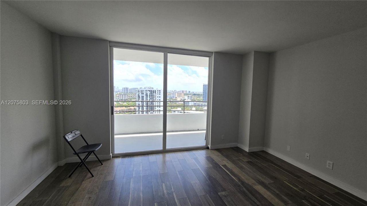 2500 Parkview Dr , Unit 2317, Hallandale Beach, FL 33009 Photo