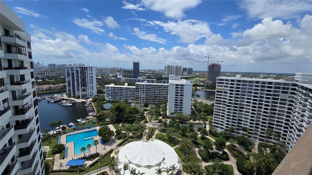 2500 Parkview Dr , Unit 2317, Hallandale Beach, FL 33009 Photo
