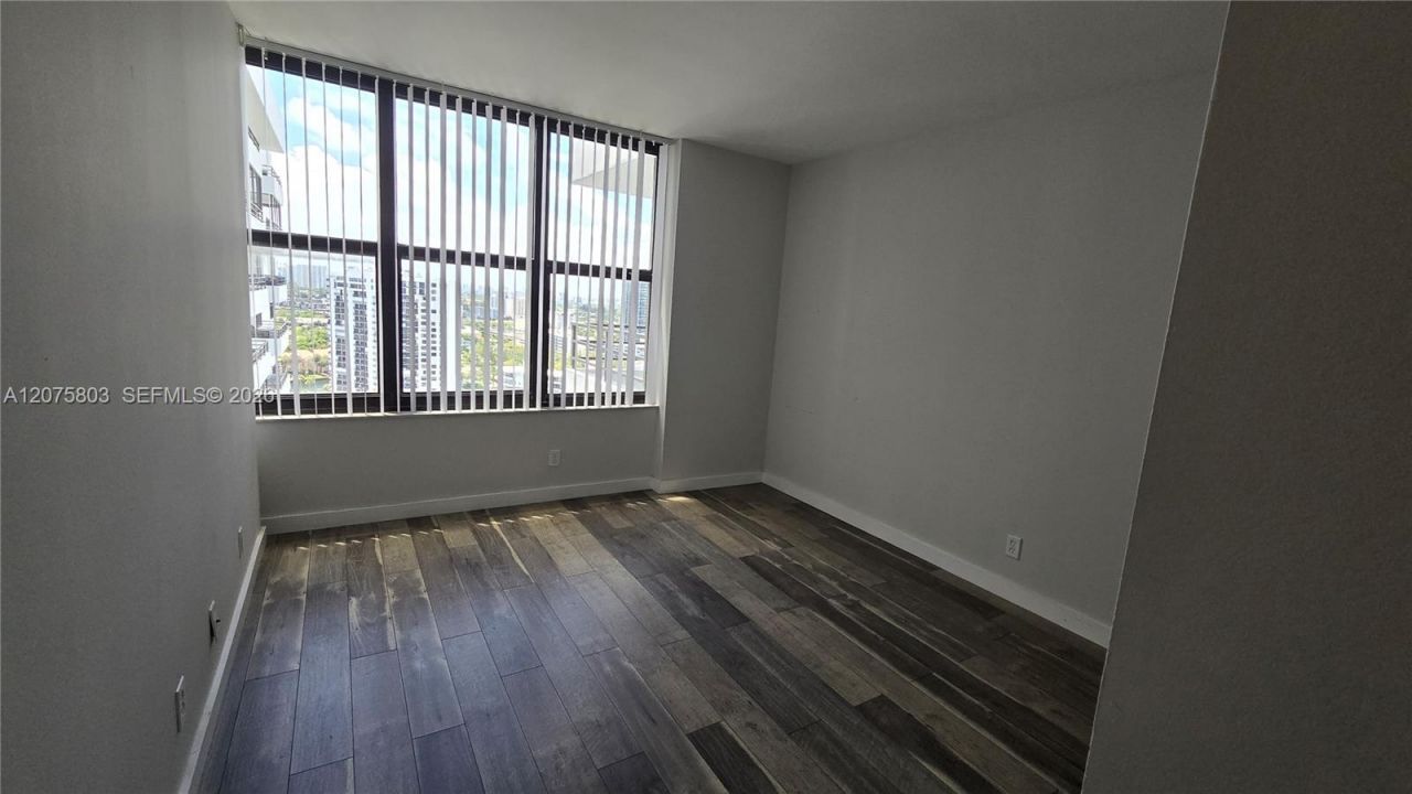 2500 Parkview Dr , Unit 2317, Hallandale Beach, FL 33009 Photo