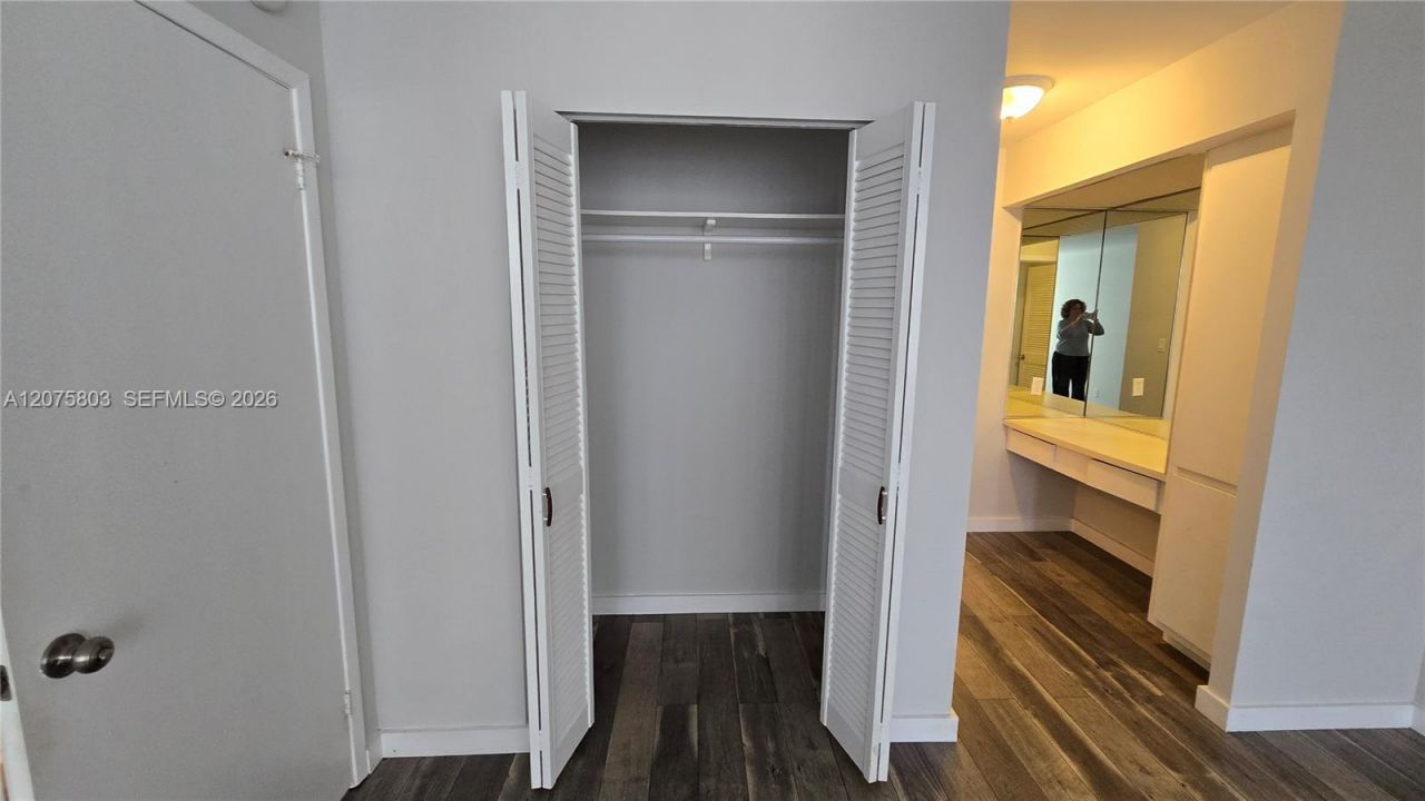 2500 Parkview Dr , Unit 2317, Hallandale Beach, FL 33009 Photo