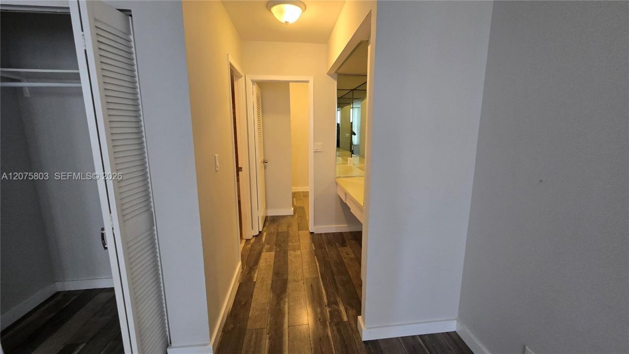 2500 Parkview Dr , Unit 2317, Hallandale Beach, FL 33009 Photo