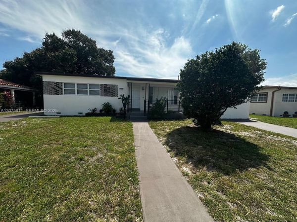 3540 NW 80th Ter , Miami, FL 33147