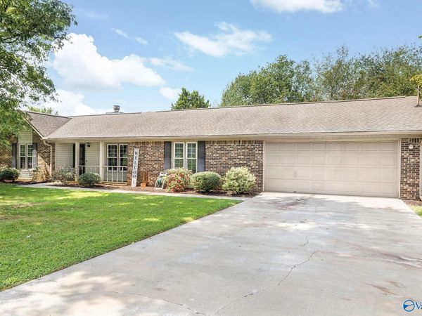 303 Red Oak Road, Madison, AL 35758