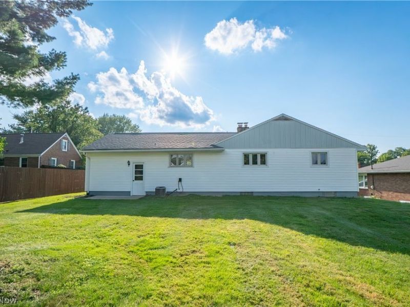 748 Hemlock Street NW, Massillon, OH 44647 Photo 35