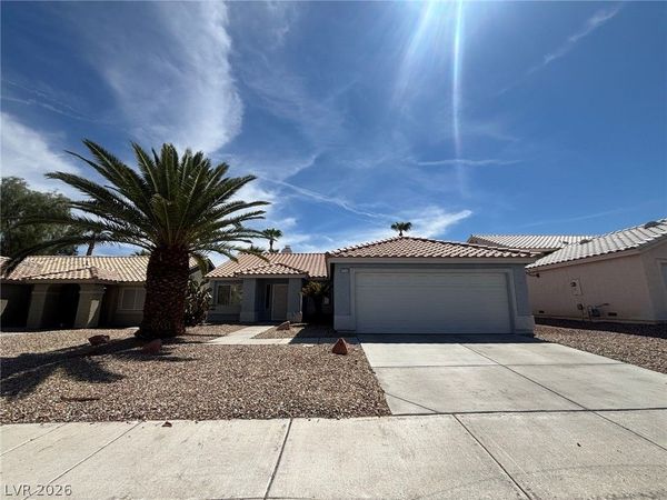 7717 White Grass Avenue , Las Vegas, NV 89131