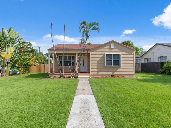 1007 AVON Road, West Palm Beach, FL 33401