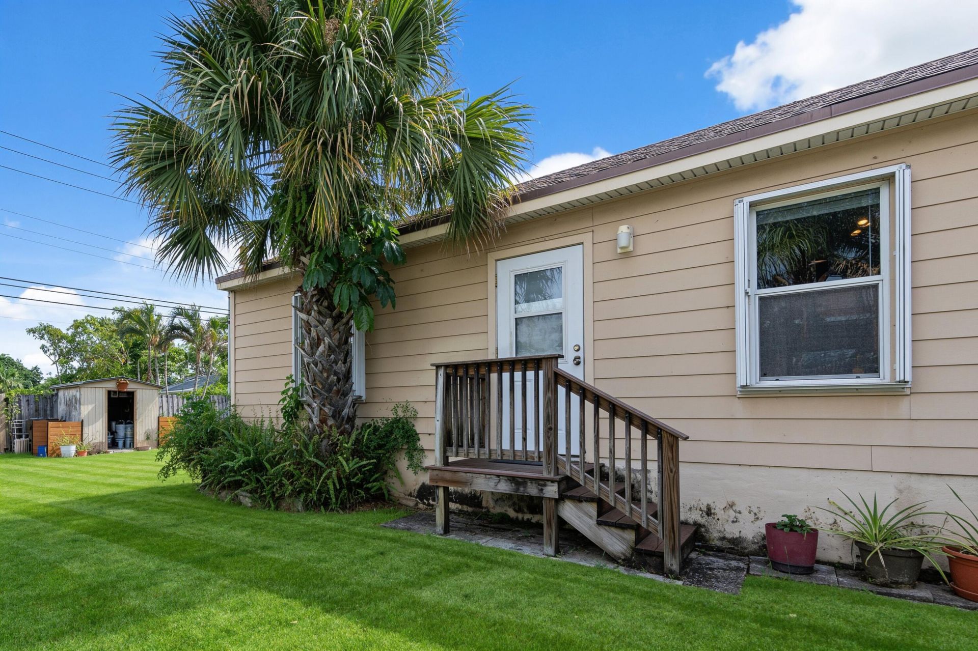 1007 Avon Road, West Palm Beach, FL 33401 Photo